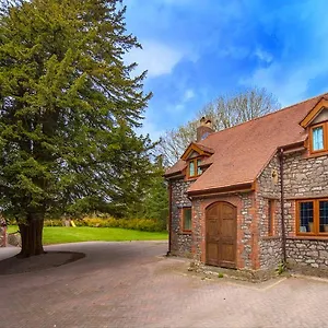 Old Farm Country house